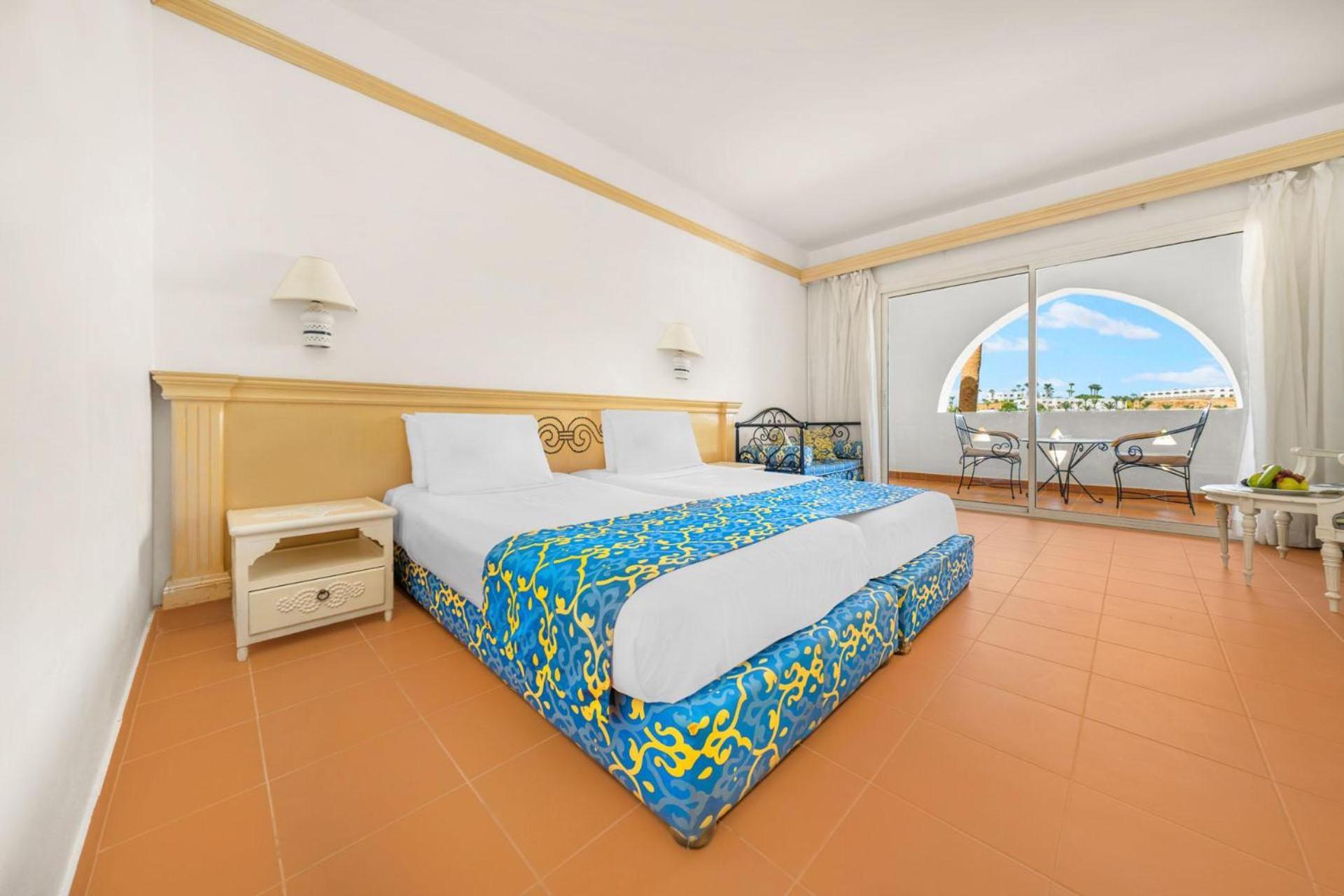 Camera King's Lake Queen/Doppia con Letti Singoli con Vista Lago e Mare Completa
